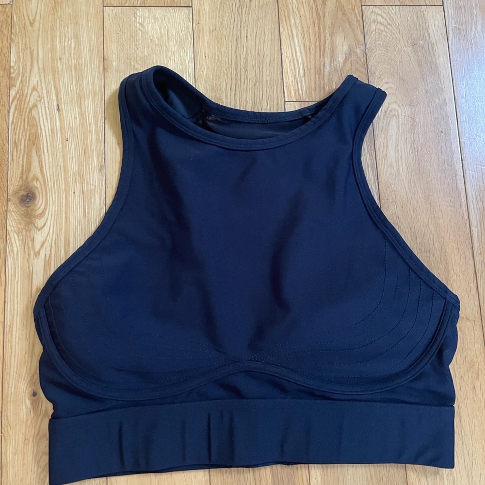 Fabletics Sports Bra - Picture 2 of 4